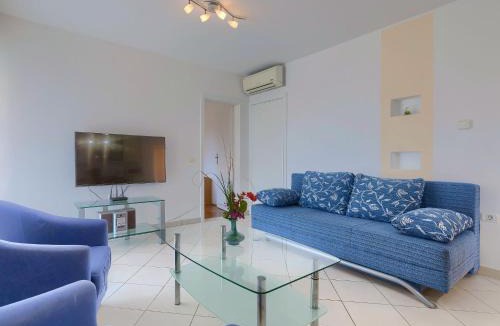 Modrusani Apartment | Apartment Macini-4 by Interhome
