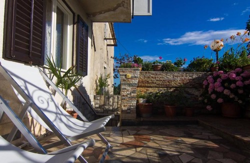 Brzac Apartment | Apartment Magdic