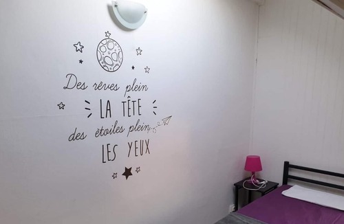 Le Teil Apartment | Apartment 'Magnifique T3 De 60m2 Pour 3' with Wi-Fi
