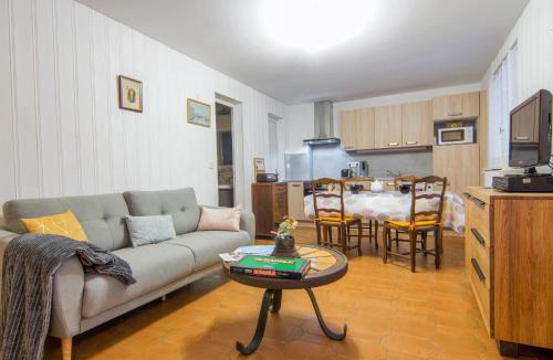 Chamonix-Mont-Blanc Apartment | Apartment Maison Maffioli by Interhome