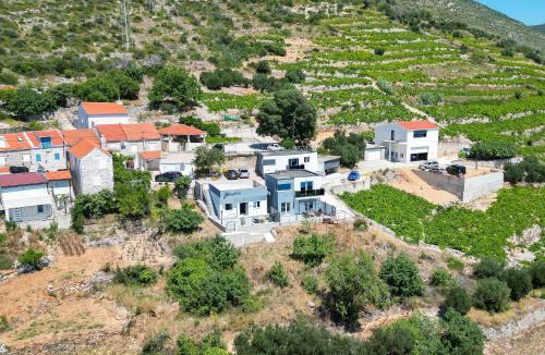Stankovici Apartment | Apartment Maja - Holiday Property Gracin