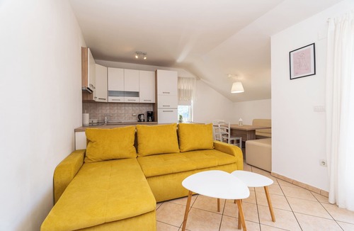 Mokosica Apartment | Apartment Majer