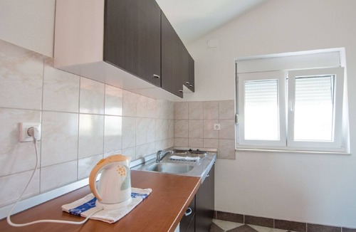 Kakma Apartment | Apartment Marica - Spacious accommodation for 8 people with pool