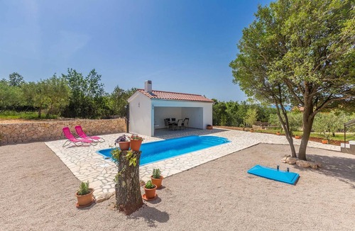 Skrbcici Apartment | Apartment MARICA with pool
