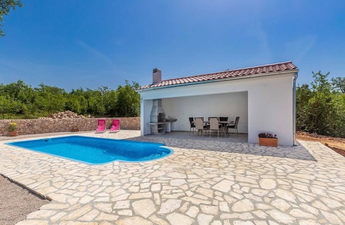 Skrbcici Apartment | Apartment MARICA with pool