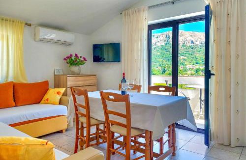 Batomalj Apartment | Apartment Marija-3 by Interhome