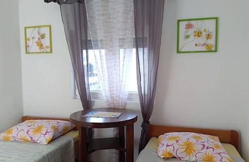 Nin Apartment | Apartment Marika