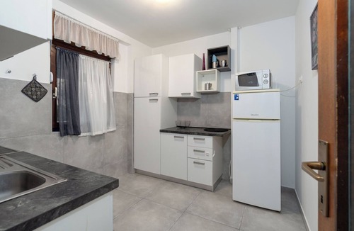 Petrcane Apartment | Apartment Marina (54621-A1) - Petrcane (Zadar)