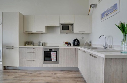 Hythe Apartment | Apartment Marine Apartment by Interhome