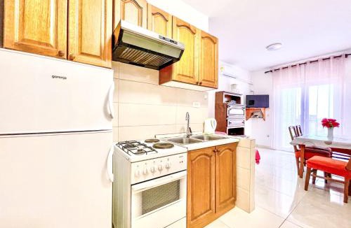 Povljana Apartment | Apartment Marino-2 by Interhome