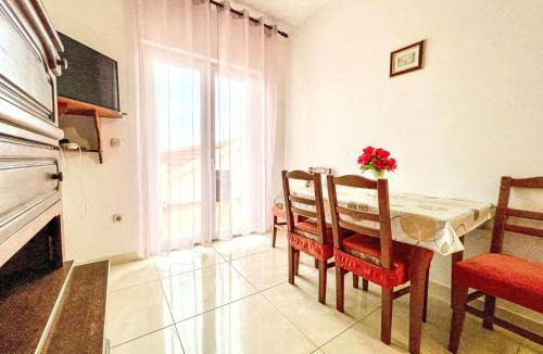 Povljana Apartment | Apartment Marino-2 by Interhome