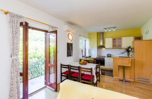 Mokosica Apartment | Apartment Maro