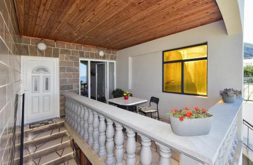 Veliko Brdo Apartment | Apartment Maslina