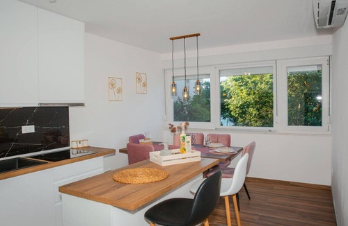 Ploce Apartment | Apartment Matko - Two Bedrom Apartment with Beach View