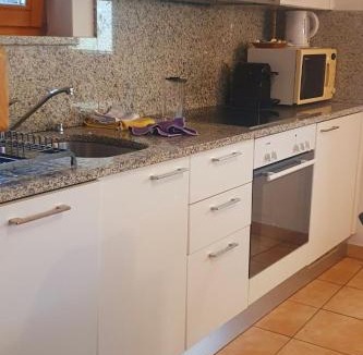 Foroglio Apartment | Apartment MAva -Haus mit Blick aufs Wasser by Interhome