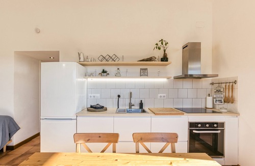 Fontcoberta Apartment | Apartment 'Maximino' with Mountain View, Wi-Fi and Air Conditioning