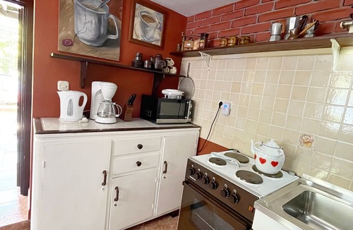 Pobri Apartment | Apartment Melita, (15315), Pobri, hr