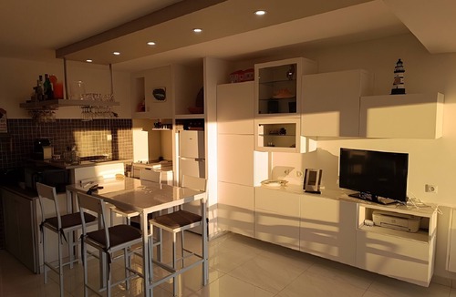 Le Grau-Du-Roi Apartment | Apartment 'Mer Et Soleil' with Private Terrace