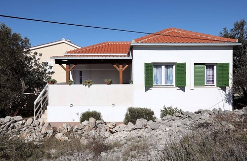 Drvenik Mali Apartment | Apartment Meri - Two Bedroom Apartment with Balcony