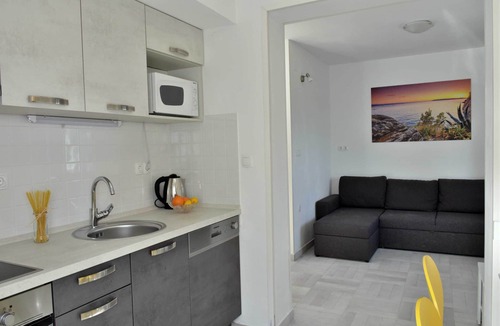 Mravince Apartment | Apartment Meryl