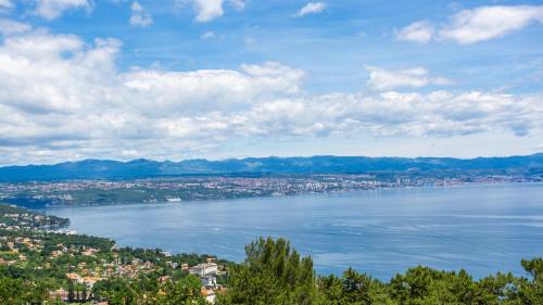 Liganj Apartment | Apartment Milena 3 Opatija by Villas Guide