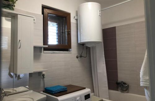 Ribarica Apartment | Apartment Milka by the Sea
