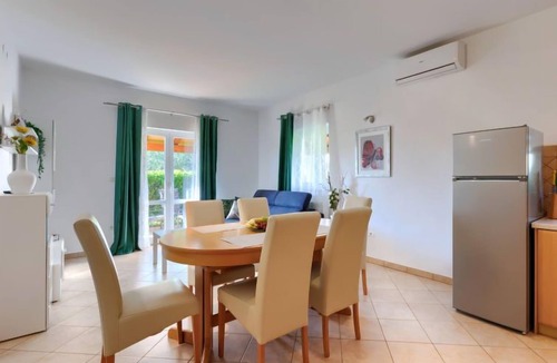 Vosteni Apartment | Apartment Mir by Interhome