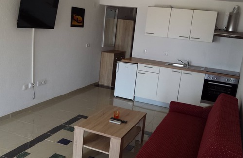 Omisalj Apartment | Apartment Misel With Bedrooms With Terrace and sea View