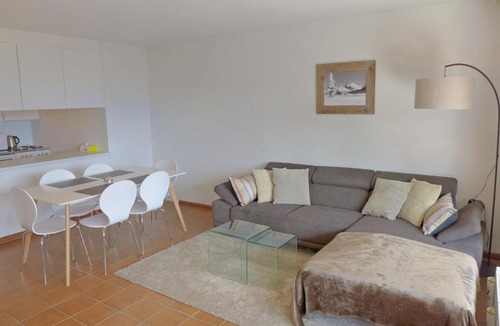 Lens Apartment | Apartment Monte Cristo 6 by Interhome