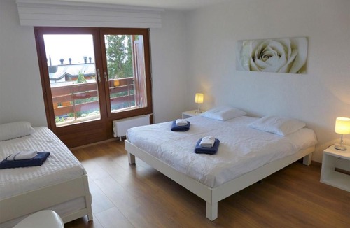 Lens Apartment | Apartment Monte Cristo 6 by Interhome