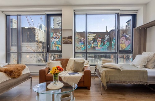 Downtown Montreal Apartment | Apartment MTL Dtown- Spotlight MTL
