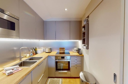 Samedan Apartment | Apartment Murtiröl - Spacious and modern apartment