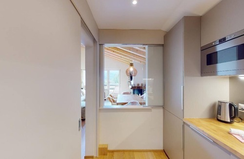 Samedan Apartment | Apartment Murtiröl - Spacious and modern apartment