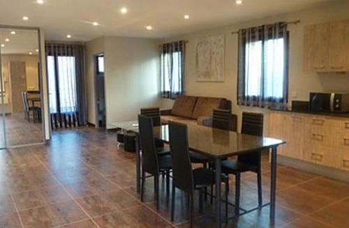 Prades Apartment | Apartment N ° 1 WITH TERRACE AND PRIVATE PARKING - AIR CONDITIONING reversible