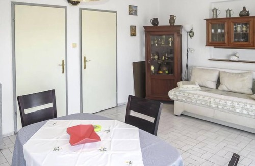 Rovanjska Apartment | Apartment Nensi (SRD319) in Starigrad-Paklenica - 6 persons, 2 bedrooms