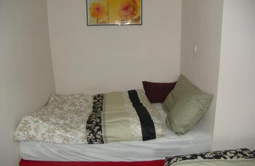 Ax-les-Thermes Apartment | Apartment Natik