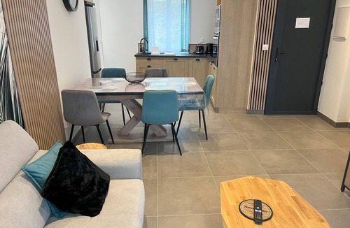 Sille-le-Guillaume Apartment | Apartment near Sillé le Guillaume castle