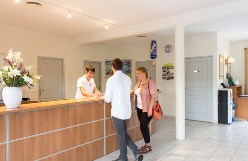 Vallon-Pont-d'Arc Apartment | Apartment near the natural arch Vallon Pont-d’Arc