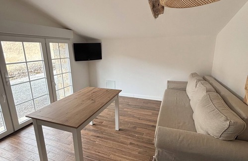 Villexavier Apartment | Apartment near Jonzac