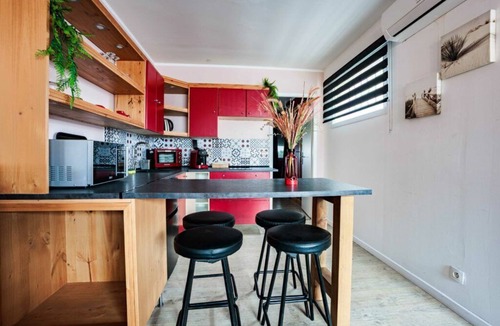 Baillargues Apartment | 🏡 Apartment near MONTPELLIER with swimming pool | Beaches 10 min 🚗