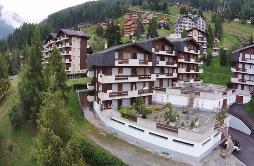 La Tzoumaz Apartment | Apartment near the ski lift.