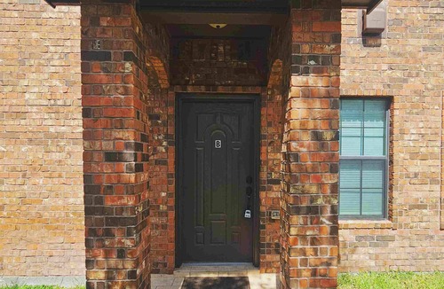 Edinburg Apartment | Apartment near University