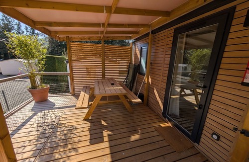 Vaulnaveys-le-Bas RV Rental | Apartment Nest 29 No. 26 with Mountain View, Wi-Fi and Air Conditioning