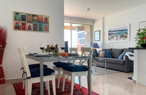 Raval Roig Apartment | Apartment next to Postiguet