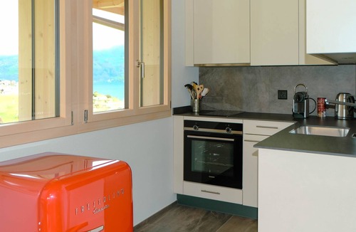 Faulensee Apartment | Apartment Niesen by Interhome