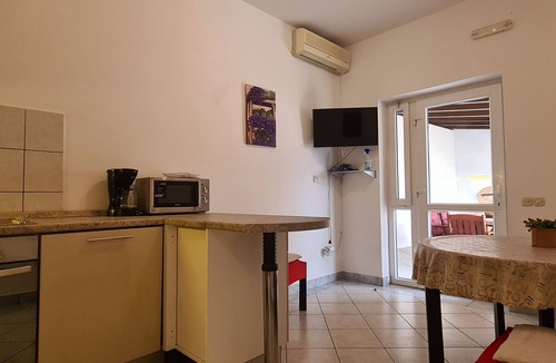Island Hvar Apartment | Apartment Nikola (33991-A2) - Jelsa - island Hvar