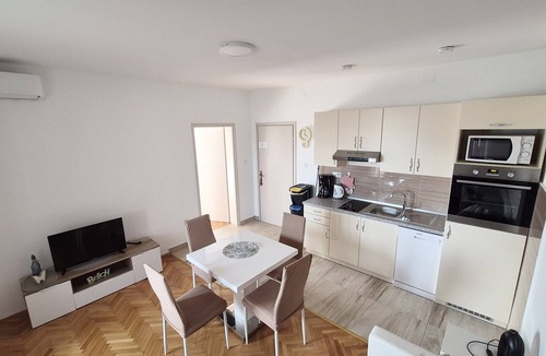 Rab Town Apartment | Apartment Nikolina 4 with Sea View