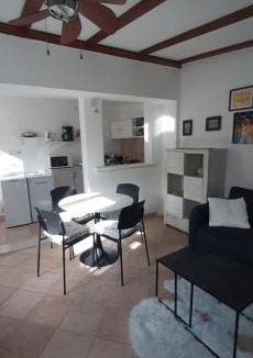 Mlini Apartment | Apartment Nika on the beach Mlini