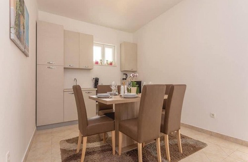 Sibenik Apartment | Apartment Niko - Two Bedroom Apartment with Swimming Pool