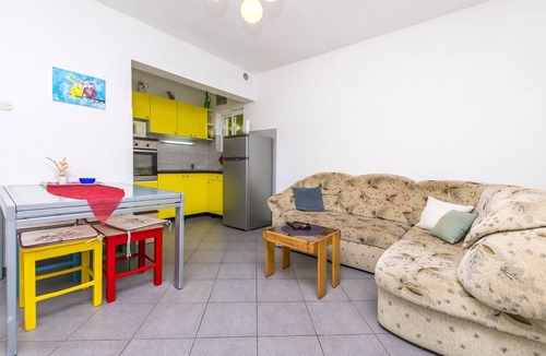Maslinica Apartment | Apartment Nikola